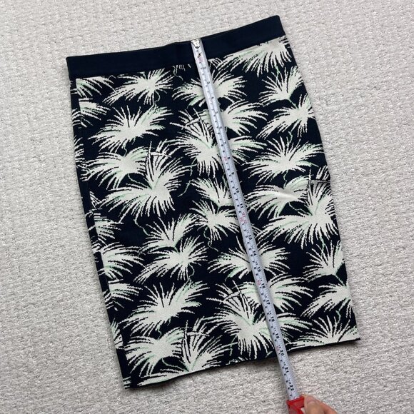 Rachel Roy Women's Skirt Size M Pixelated Palm Tree Floral AOP stretch Boho Mini - Picture 8 of 10